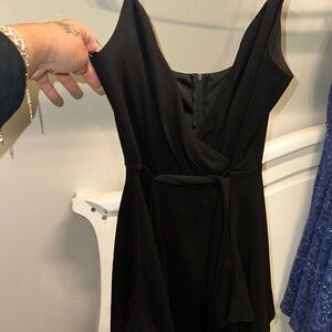 B. Smart Black Sleeveless Dress